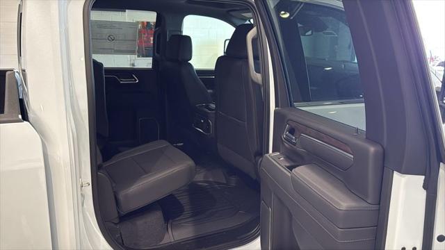 2026 GMC Sierra 3500HD Crew Cab, Long Bed, SLT Dual Rear Wheel, 4WD