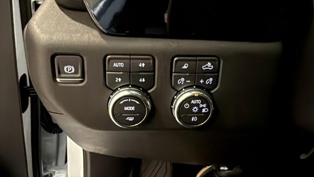 2026 GMC Sierra 3500HD Crew Cab, Long Bed, SLT Dual Rear Wheel, 4WD