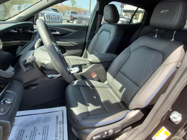 2026 Buick NV Sport Touring FWD