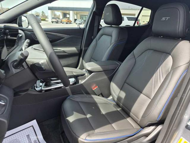 2026 Buick NV Sport Touring FWD