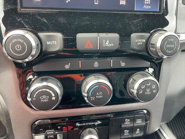 2026 Ram 1500 Big Horn Crew Cab 4x4 57 Box