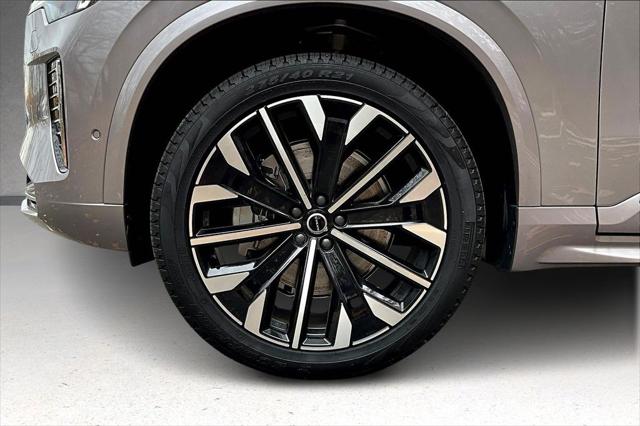 2026 Volvo XC90 Plus, B6 AWD Gas (mild hybrid), Gasoline, Bright, 7 Seats
