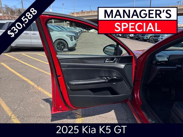 2025 Kia K5 GT