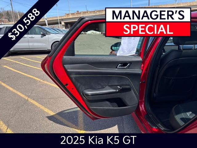 2025 Kia K5 GT