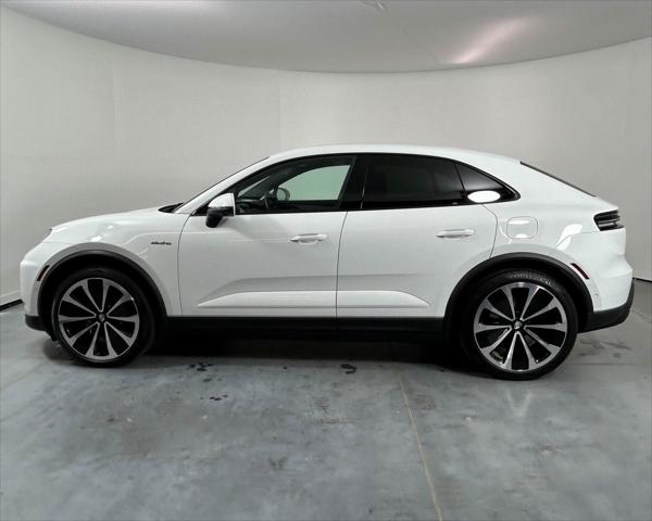 2024 Porsche Macan Electric 4