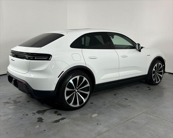 2024 Porsche Macan Electric 4