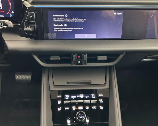 2024 Porsche Macan Electric 4