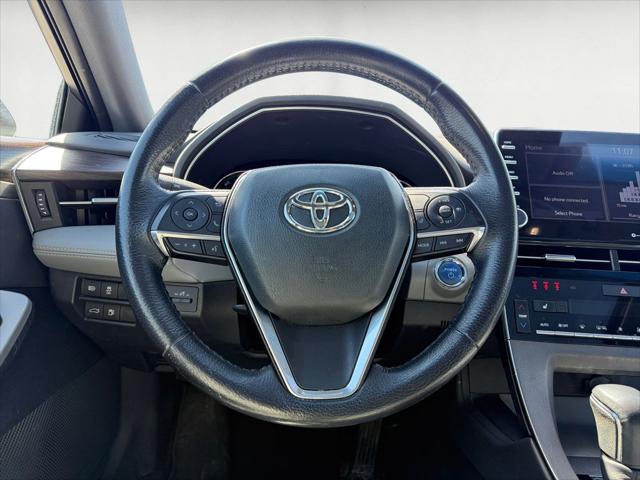 2020 Toyota Avalon Hybrid XLE