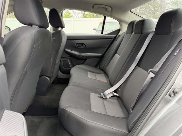2024 Nissan Sentra SV Xtronic CVT