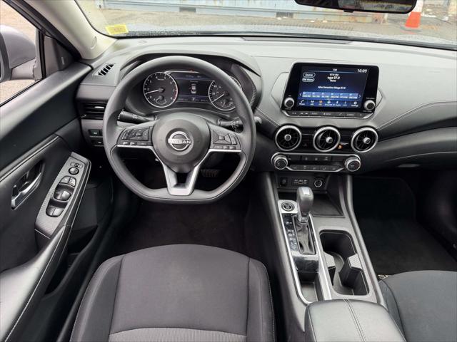 2024 Nissan Sentra SV Xtronic CVT