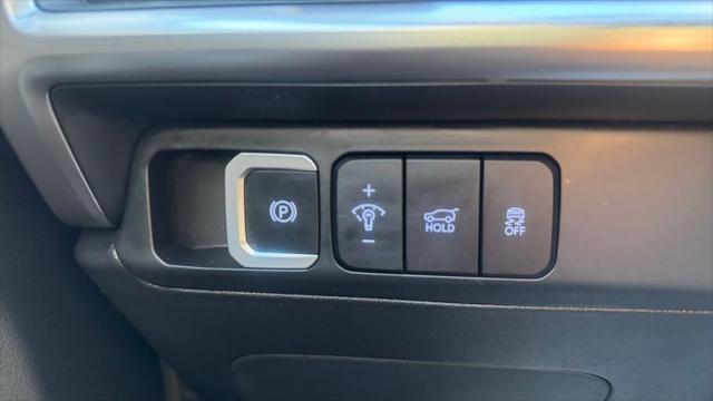 2025 Hyundai Santa Fe SE