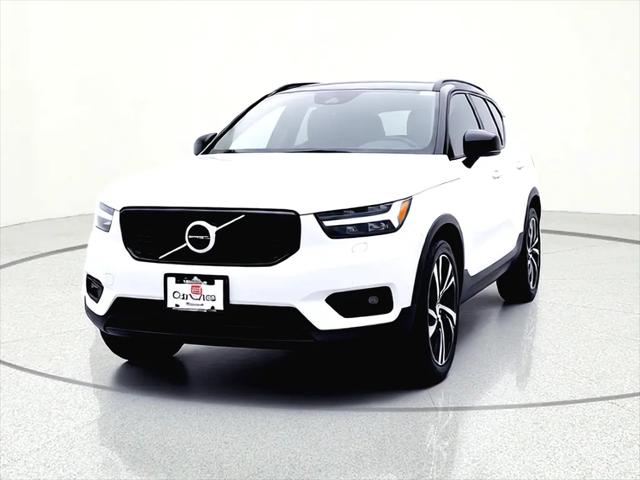 2019 Volvo XC40 T5 R-Design