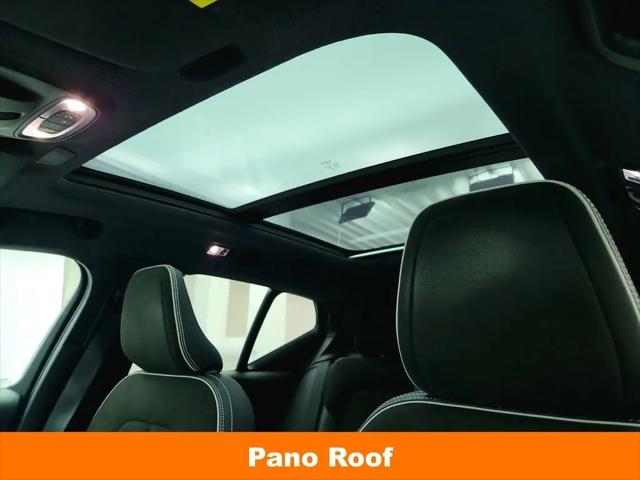 2019 Volvo XC40 T5 R-Design