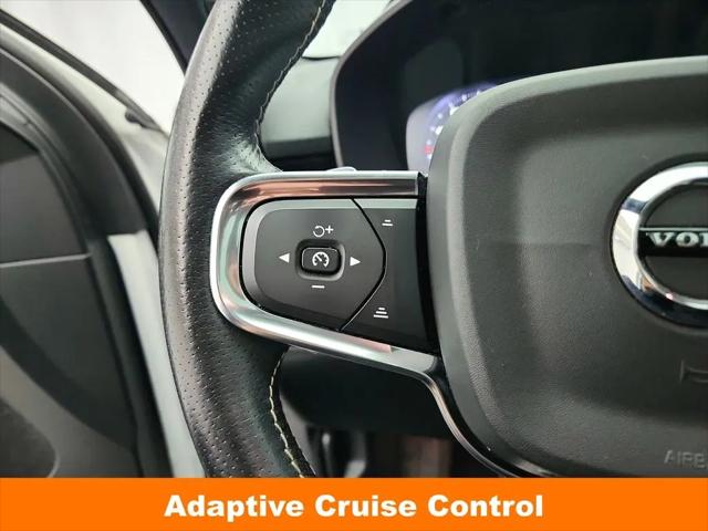 2019 Volvo XC40 T5 R-Design