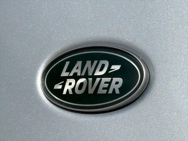 2024 Land Rover Discovery P360 Metropolitan Edition