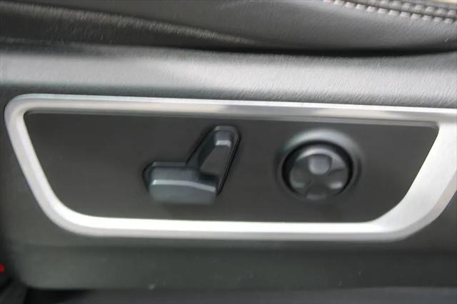 2020 Ram 1500 Laramie Crew Cab 4x4 5'7" Box