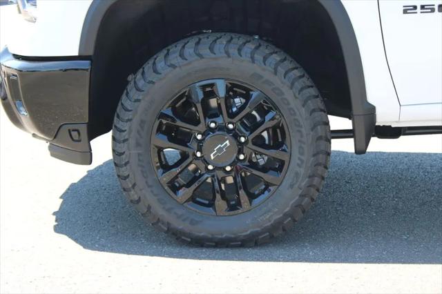 2026 Chevrolet Silverado 2500HD Crew Cab, Standard Bed, LTZ, 4WD