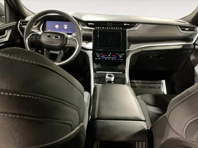 2024 Jeep Grand Cherokee Laredo X 4x4
