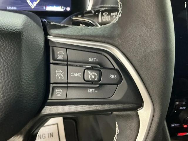2024 Jeep Grand Cherokee Laredo X 4x4