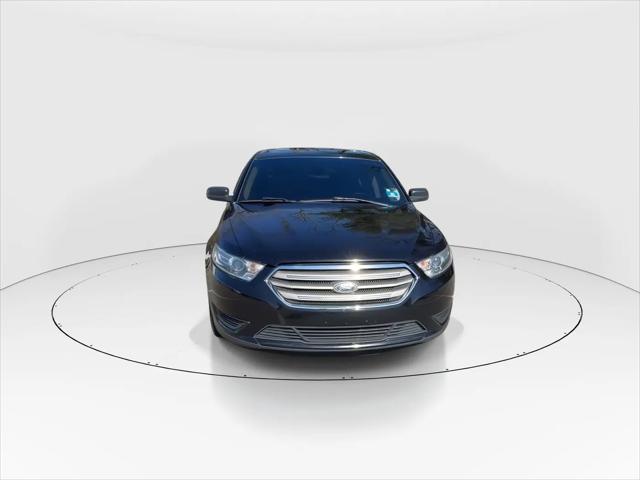 2019 Ford Taurus SE