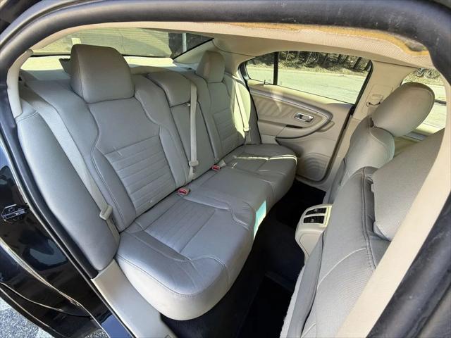 2019 Ford Taurus SE