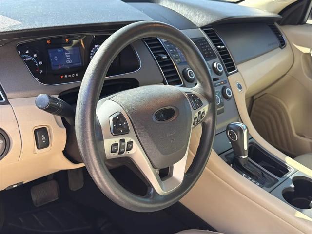 2019 Ford Taurus SE