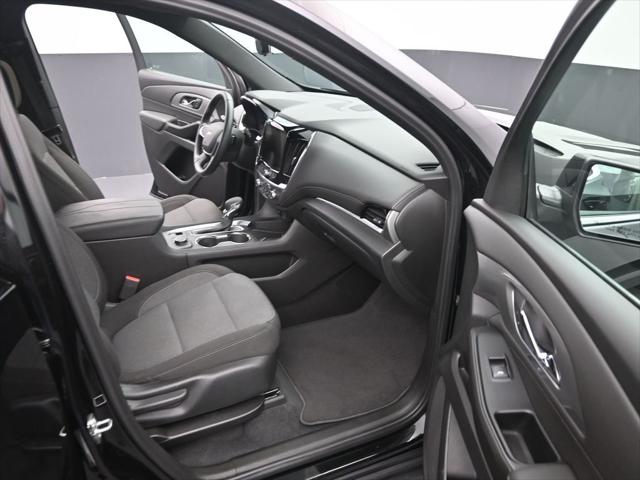 2023 Chevrolet Traverse FWD LT Cloth