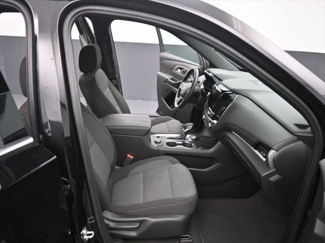 2023 Chevrolet Traverse FWD LT Cloth