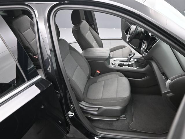 2023 Chevrolet Traverse FWD LT Cloth