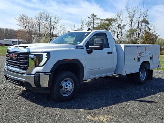 2025 GMC Sierra 3500HD Pro