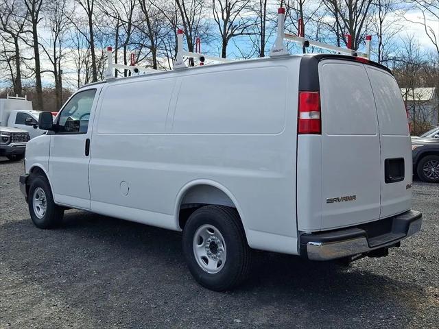 2026 GMC Savana Cargo 2500 Regular Wheelbase, Work Van, RWD