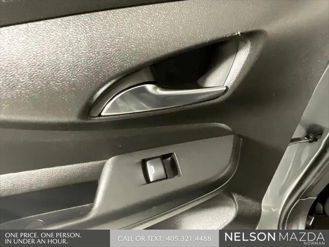 2024 Buick NV Preferred FWD