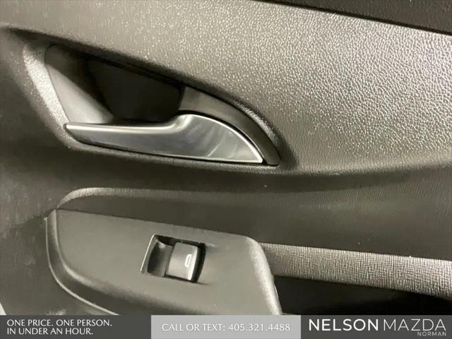 2024 Buick NV Preferred FWD