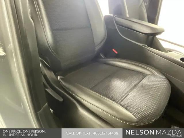 2024 Buick NV Preferred FWD