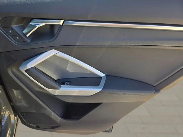 2023 Audi Q3 Premium 45 TFSI S line quattro Tiptronic