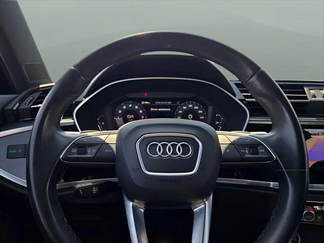 2023 Audi Q3 Premium 45 TFSI S line quattro Tiptronic