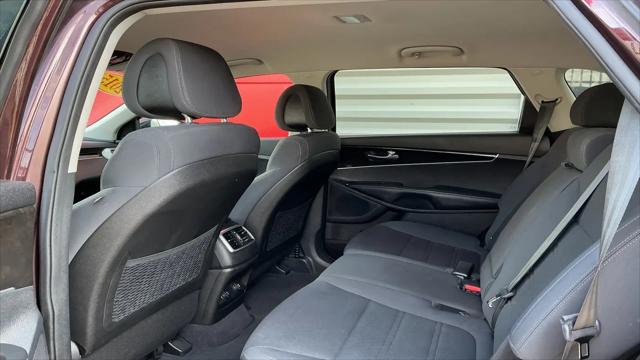 2016 Kia Sorento 2.4L LX