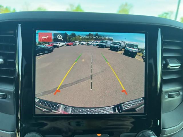 2026 Ram 1500 Warlock Crew Cab 4x4 5'7" Box