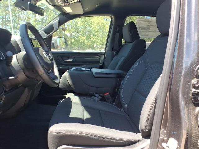 2026 Ram 1500 Warlock Crew Cab 4x4 5'7" Box