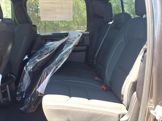 2026 Ram 1500 Warlock Crew Cab 4x4 5'7" Box