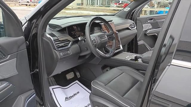 2024 GMC Acadia Denali