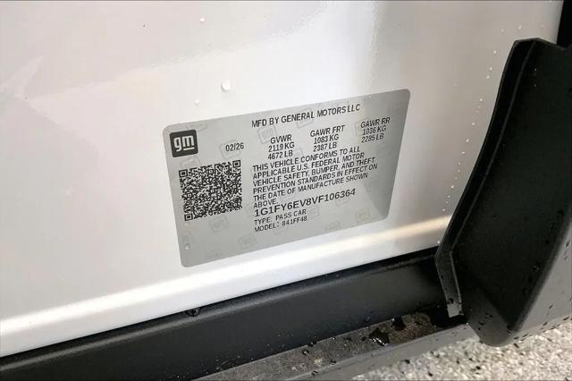 2027 Chevrolet Bolt LT FWD