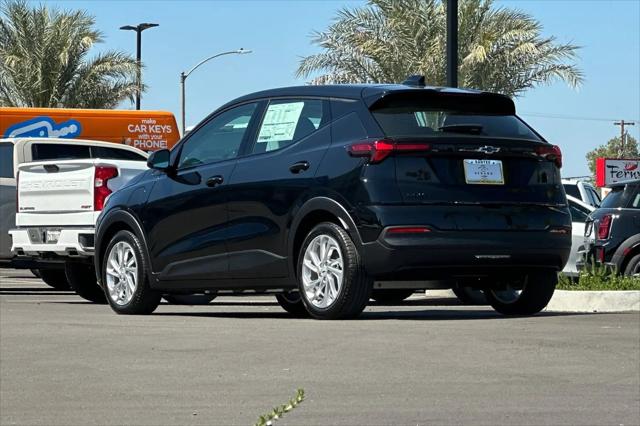 2027 Chevrolet Bolt LT FWD