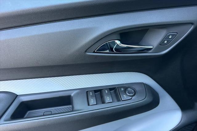 2027 Chevrolet Bolt LT FWD