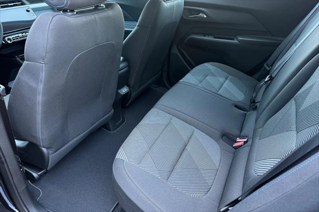 2027 Chevrolet Bolt LT FWD