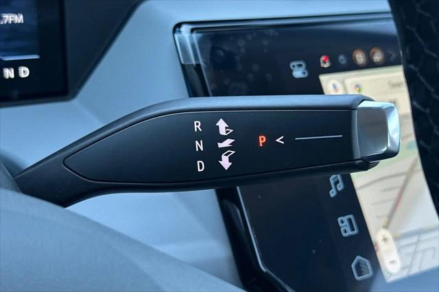 2027 Chevrolet Bolt LT FWD