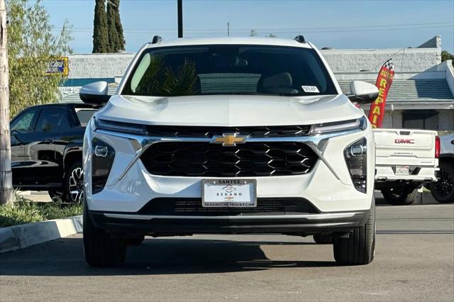 2026 Chevrolet Trax FWD LT