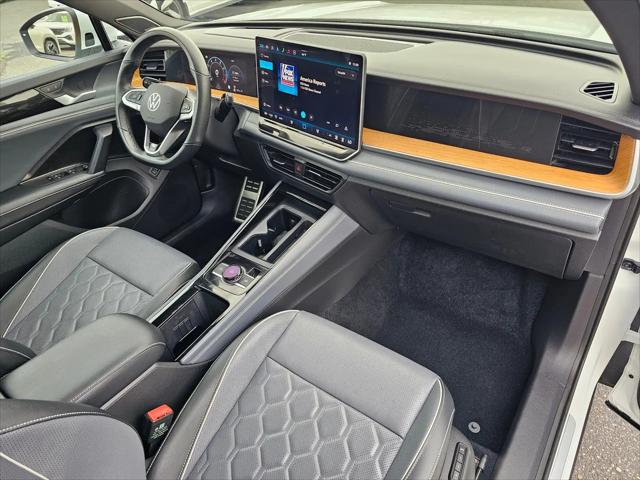 2025 Volkswagen Tiguan 2.0T SEL R-Line