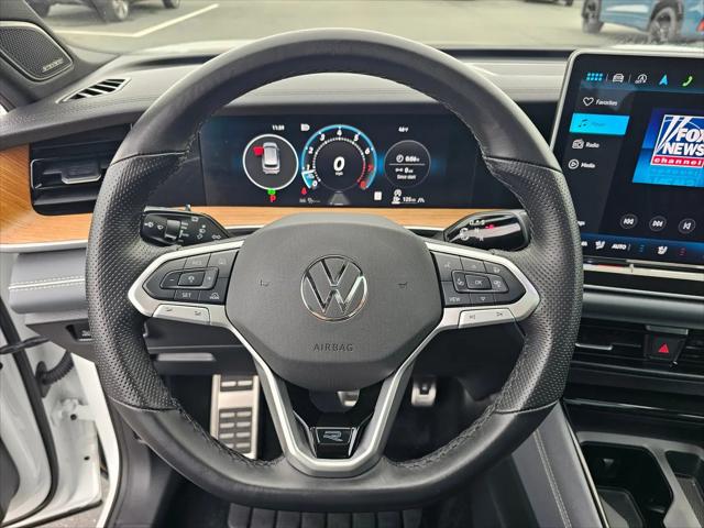 2025 Volkswagen Tiguan 2.0T SEL R-Line