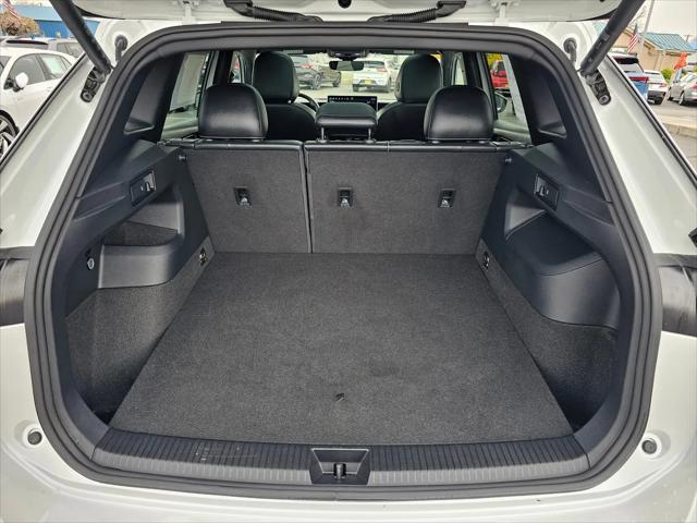 2025 Volkswagen Tiguan 2.0T SEL R-Line